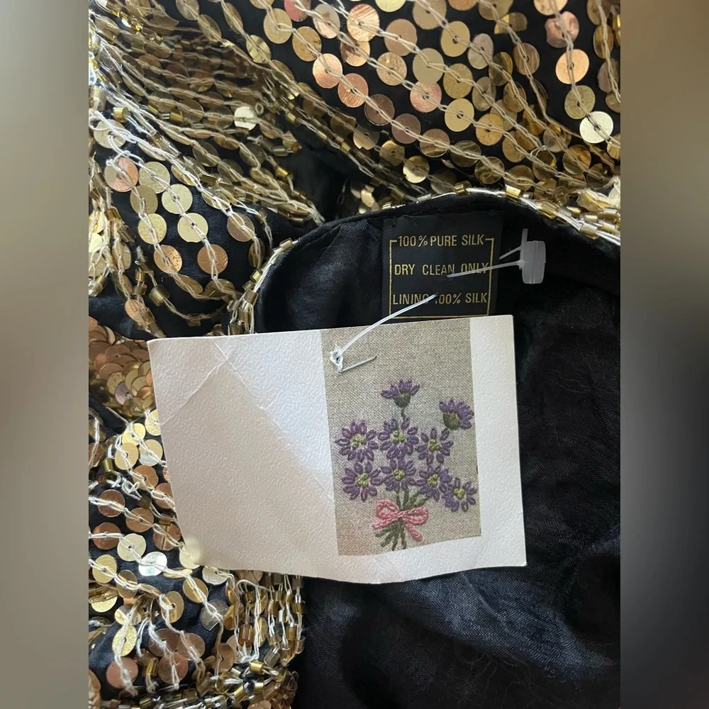 New Elegance Anujan 100% Silk Sequined Golden Butterfly Design Top Women Small - Picture 8 of 10